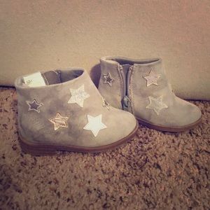 Baby girls size 4 booties